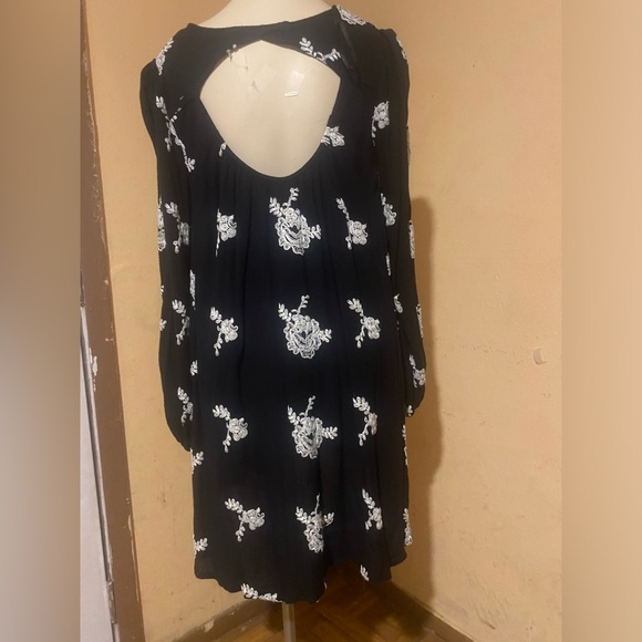 Free People Black and White Bishop Sleeve Sundress - Picture 8 of 13